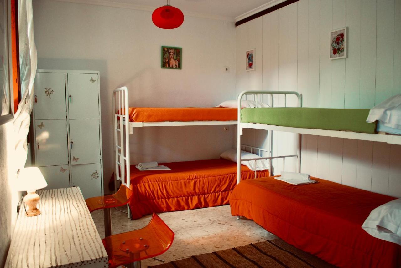 Backpacker Al-Katre Bed & Breakfast กอร์โดบา ภายนอก รูปภาพ