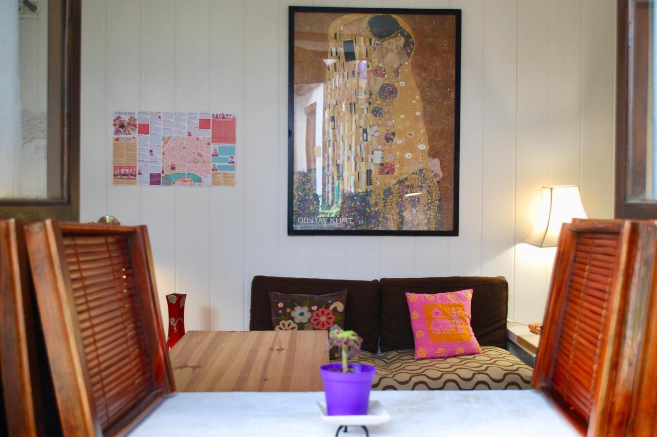 Backpacker Al-Katre Bed & Breakfast กอร์โดบา ภายนอก รูปภาพ